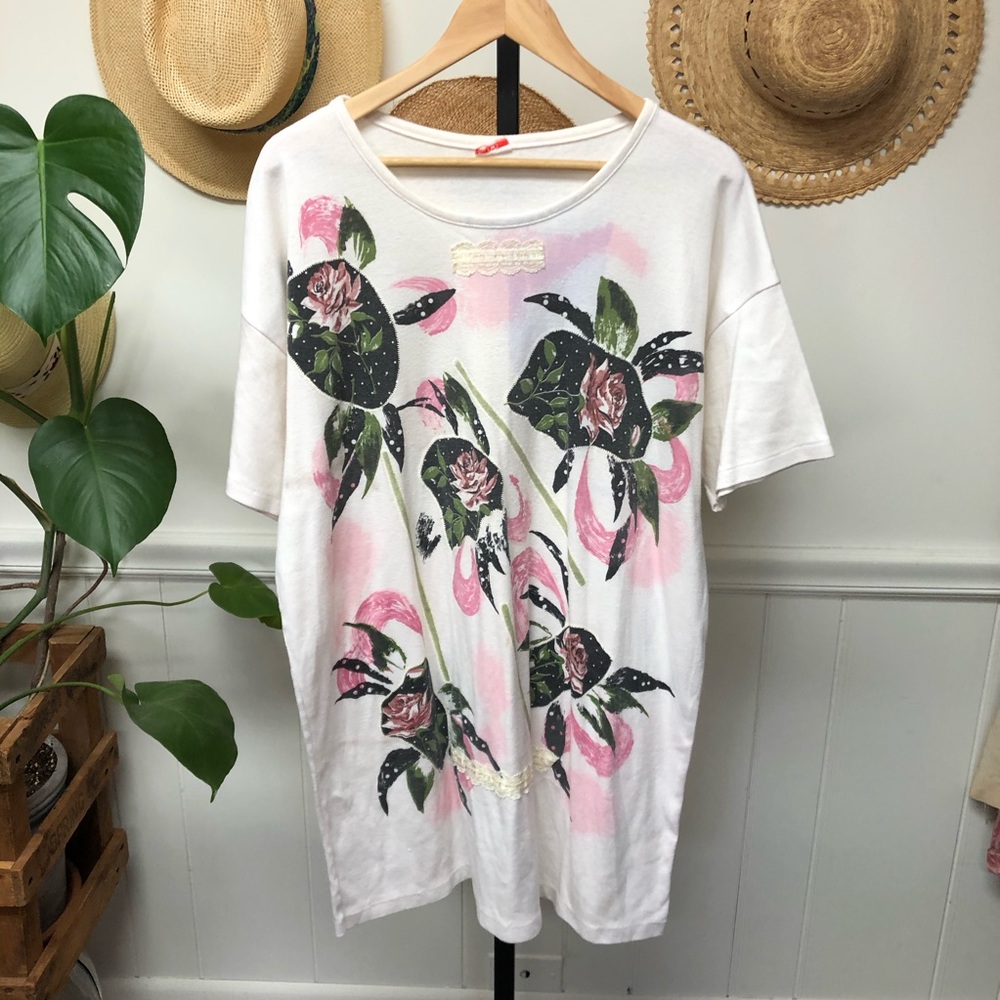 Vintage 80s Floral Lace Gaudy Graphic T-Shirt Tee